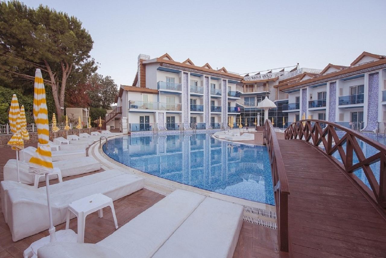 Ocean Blue High Class & Отель 4*